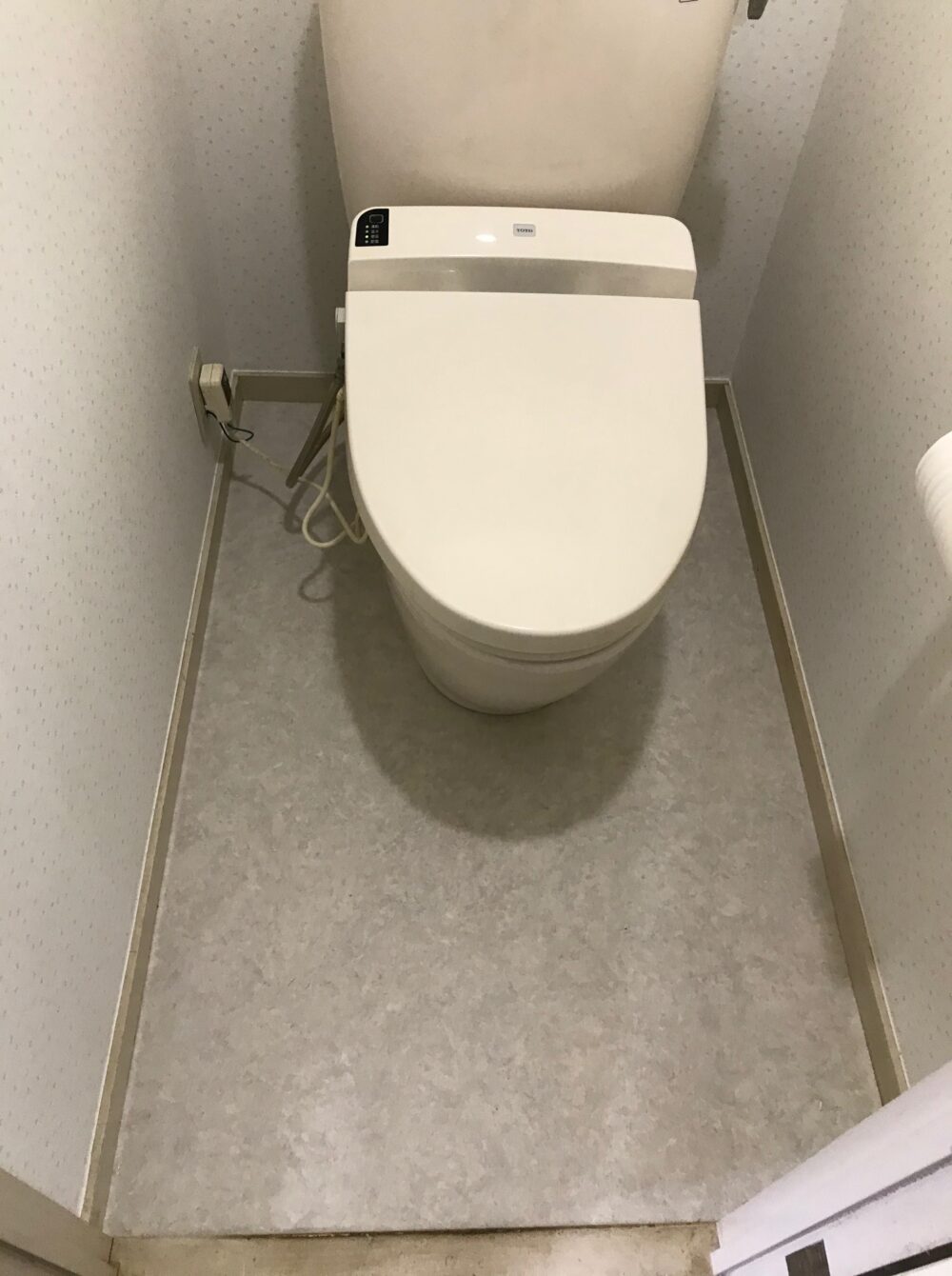 内装 壁紙 クロス 床 クッションフロア 貼り替え 施工例 海老名市でリフォームなら海老名トーヨー住器 内装 壁紙 クロス 床 クッションフロア 貼り替え 施工例 海老名市でリフォームなら海老名トーヨー住器