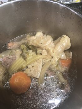 豚肩ロースと野菜のスープ