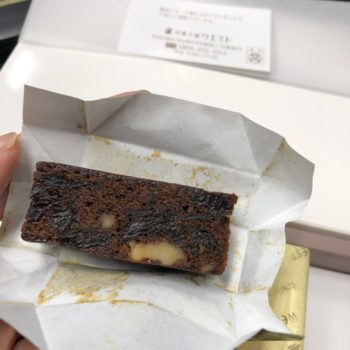 銀座ウエストさんのダークフルーツケーキ