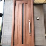 海老名市　新しい玄関は、最新機能で快適！防犯性もアップし安心！　施工例