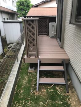 【海老名市 リフォーム】庭のデッドスペースにテラス屋根付きウッドデッキで家事効率アップ！