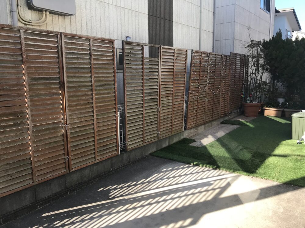 【海老名市 リフォーム】フェンスのぐらつき・老朽化はどうする？リフォームの施工事例