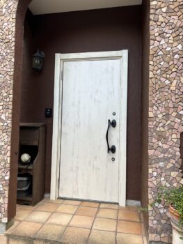 【海老名市 リフォーム】1日で完了！高断熱玄関ドアで冬も暖かく快適な住まいへ