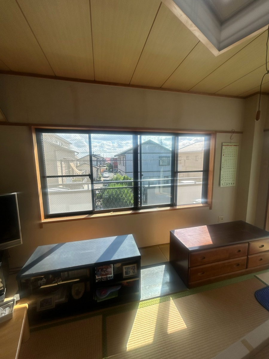 残暑のエアコンが効かない原因は？海老名市でできる窓の遮熱対策