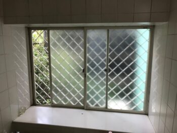 神奈川県　寒さ対策に窓を二重で断熱効果アップ！「YKKプラマードU」施工例